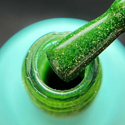 Гель-лак ENIGMA 10 мл. Disco color 06 светоотражающий