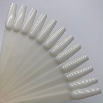 Палитра на кольце балерина молочные 50 шт.