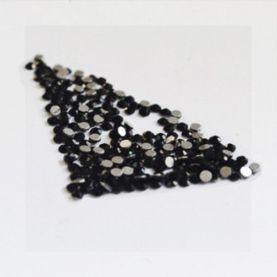 Стразы Vins (crystal lizer) черные микс размеров разделенные 1440шт